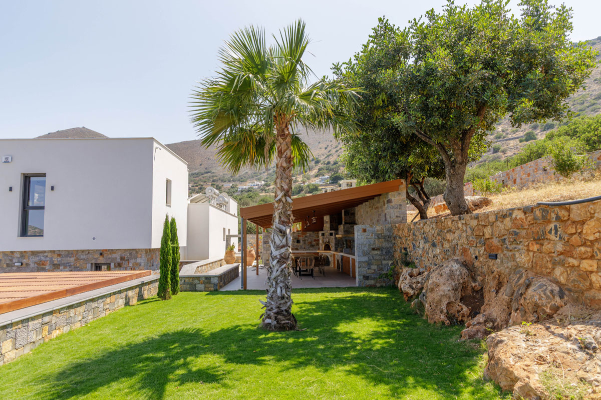 Zeus Luxury Villas
